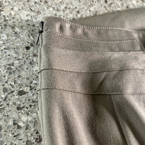 Express Brown Pencil Skirt (Size 0) 🟤✨ - Picture 7 of 7